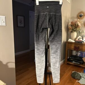 Lululemon Athletica Black and Gray Ombre Leggings